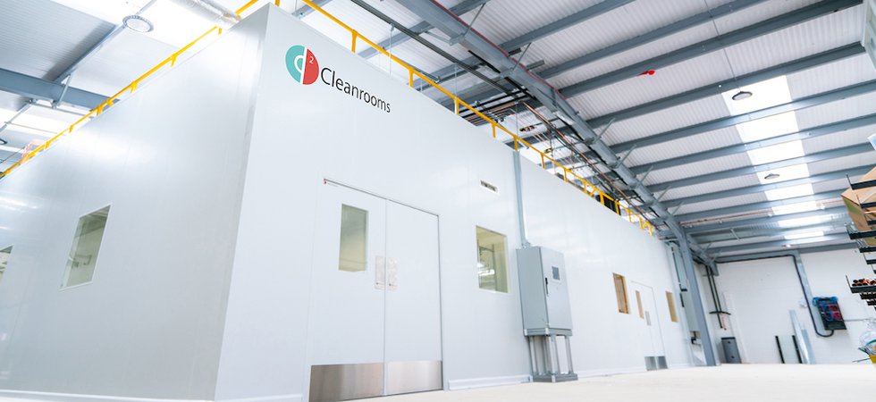 Connect 2 Cleanrooms cleanroom build for medical battery manufacturer Ilika.jpg