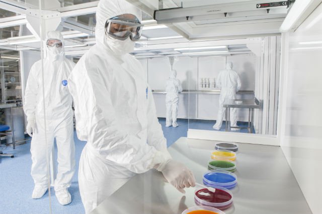 webp34 and 35 connect2cleanrooms hi res cleanrooms1.jpg