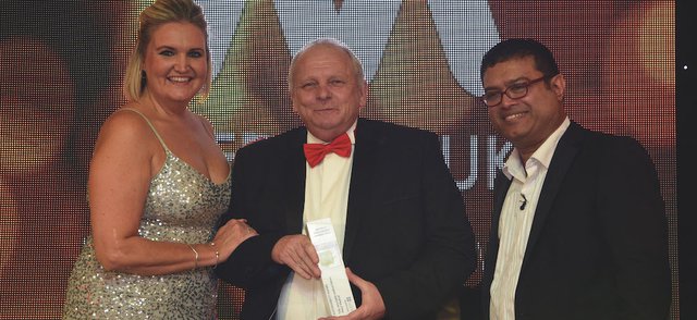 Peter Broom, Director & Technical Innovator at Meryl Fabrics (centre), is presented with the Med Tech Innovation, Sustainability Award (1).jpg